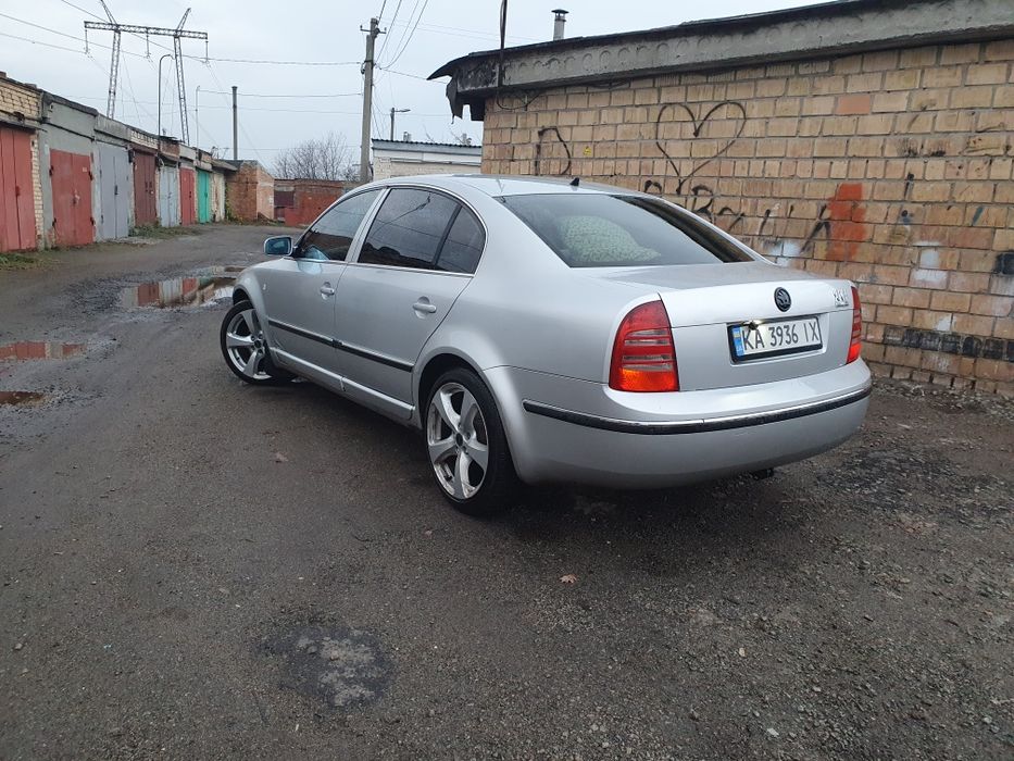 Skoda Superb 2.5 TDI • 2002 рік • Автомат