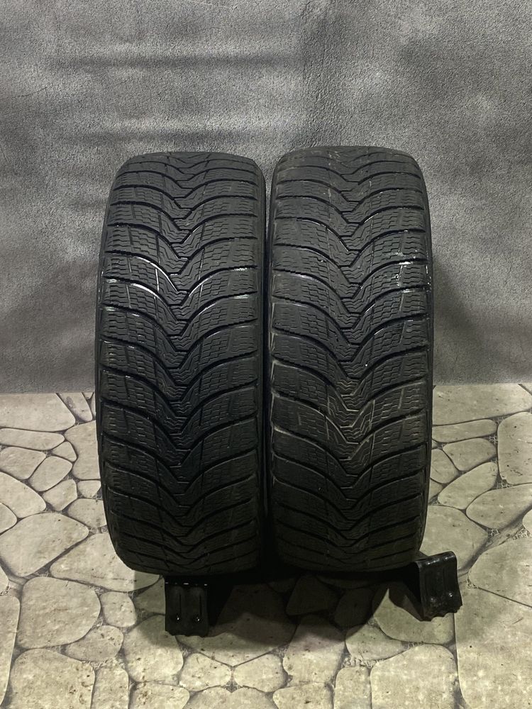 Зимова резина Premiorri 215/55 R16