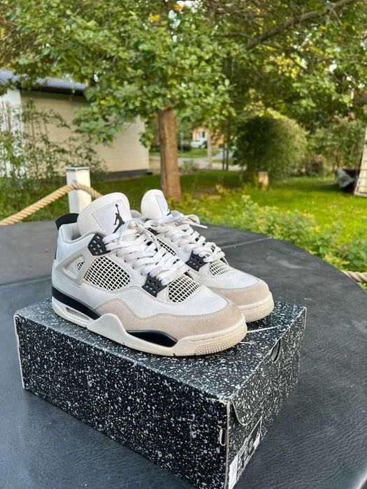 Buty meskie Mokasyny Nike_Jordan_4_retro_military_black R.44