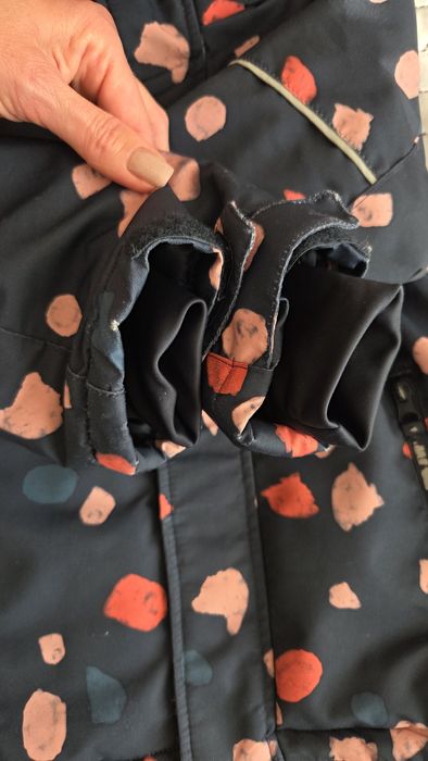 Зимова куртка H&M для дівчинки, розмір 4-5 р.