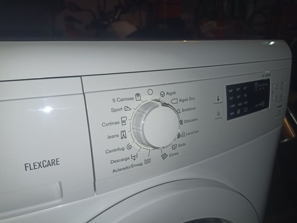 Máquina lavar roupa Electrolux
