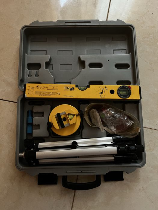 Лазерний рівень нівелір TUV професійний EPT-97A 400mm