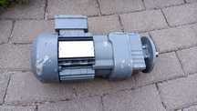 Motoreduktor trojfazowy 0.75kw 39 obr