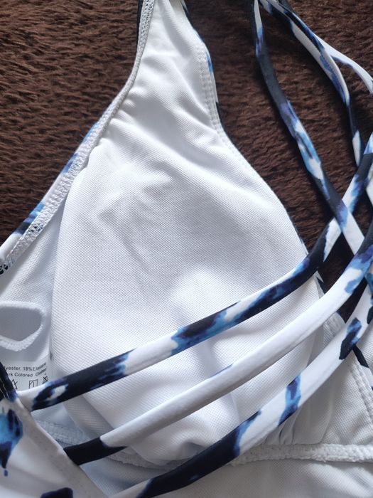 Strój kąpielowy jednoczęściowy