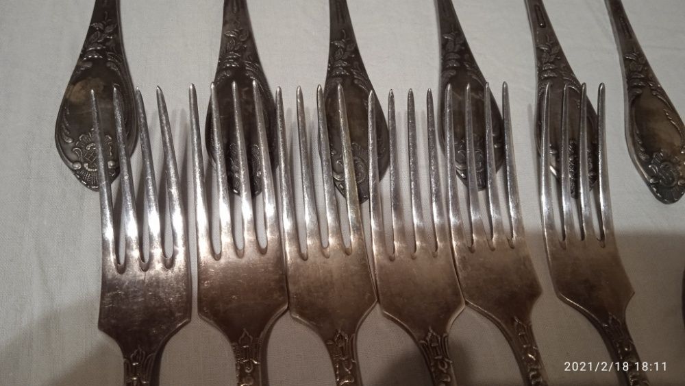 Набор МНЦ мельхиор серебрение ложки вилки ножи- новый
