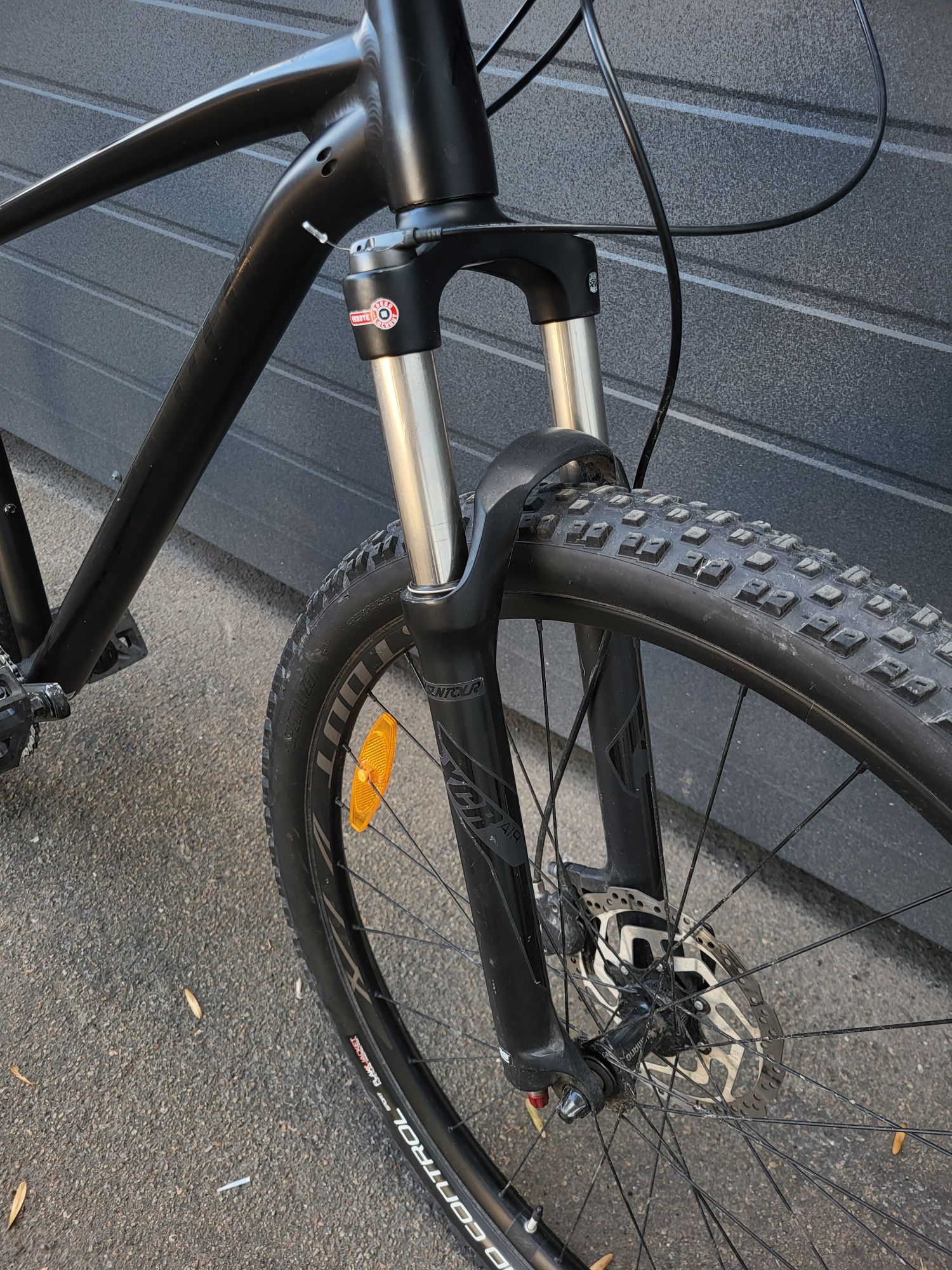 Велосипед Specialized Rockhopper 2020рік