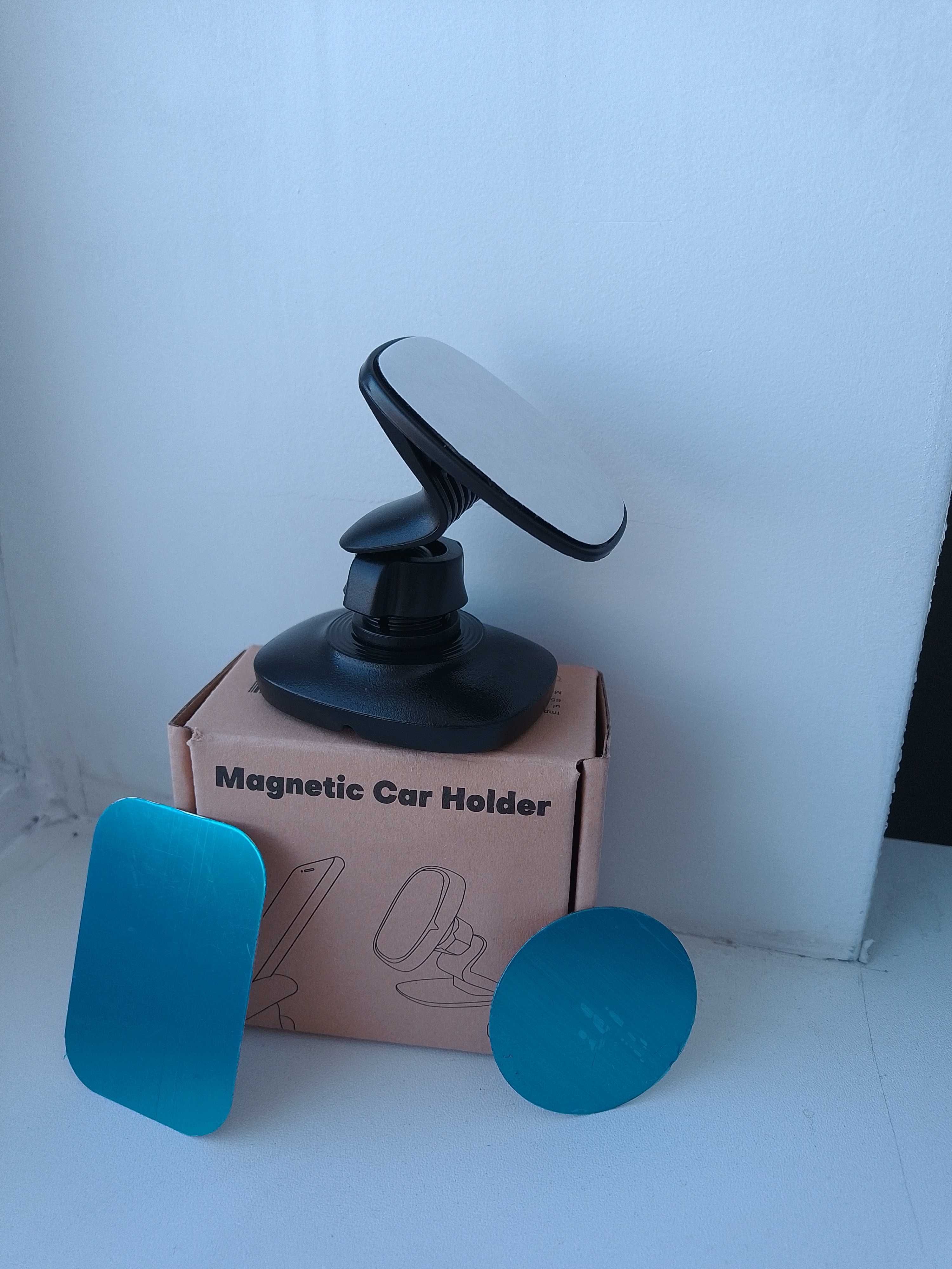 Магнитный держатель телефона в автомобиль