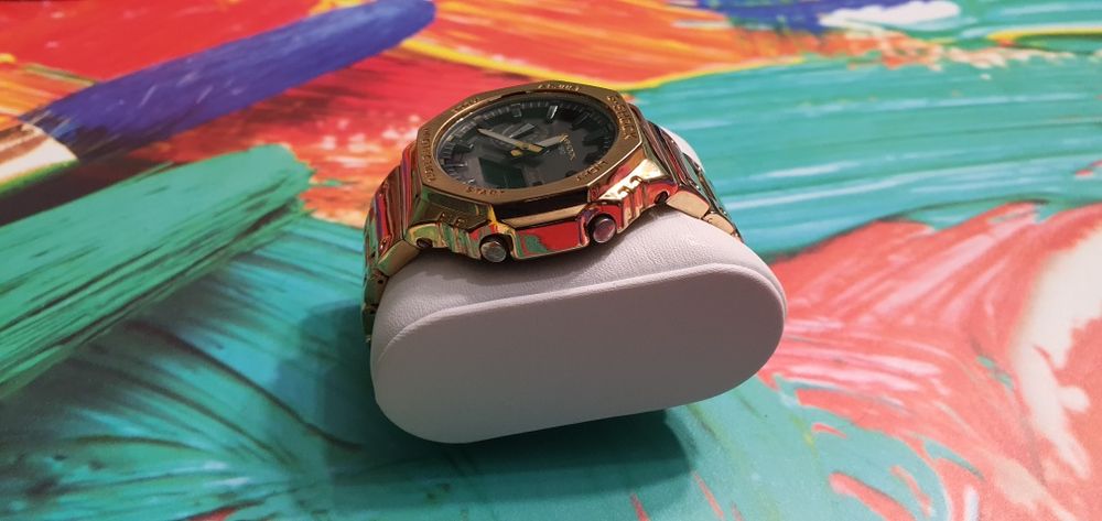 Złoty zegarek casio