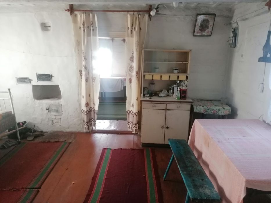 Продам Будинок та гоосподарські Будівлі