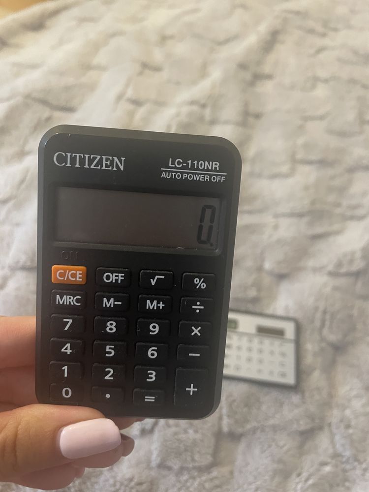 Zestaw dwóch kalkulatorów citizen