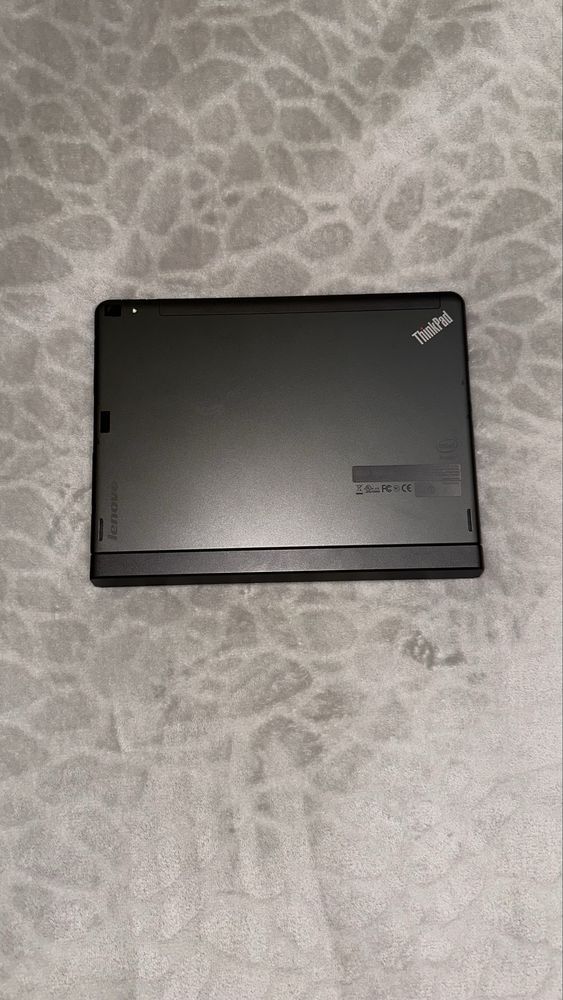 Планшет Lenovo ThinkPad 10 Intel 4 ядра 3G 64GB Windows 10 20cl 20c3