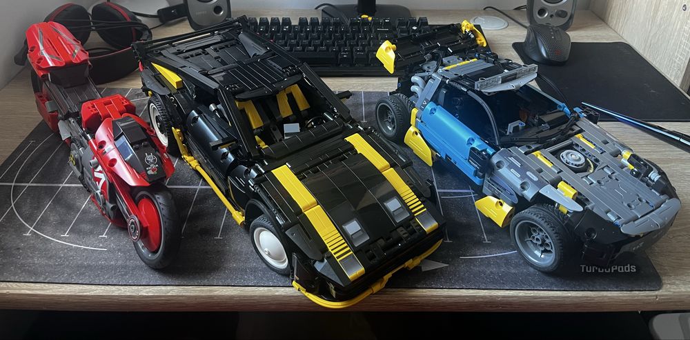 Klocki Cada Cybernight Cyberpunk 3 pojazdy z gry + gratis puzzle