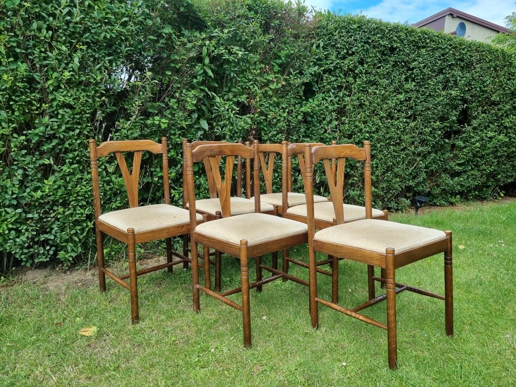 Drewniane krzesła tapicerowane 6sz