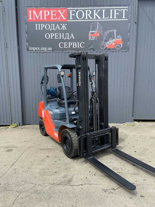 Навантажувач газ-бензиновий TOYOTA 2.5т, 2018рік, погрузчик Тойота