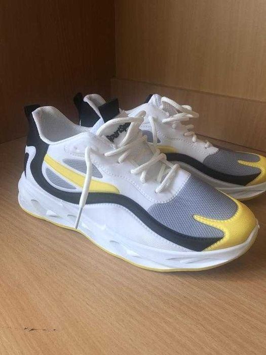 Sportspar.de кросівки "dealmaker one".