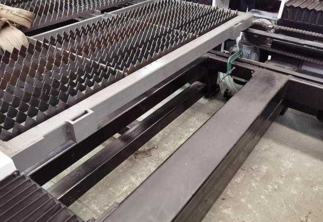 Wycinarka laserowa MTP-L3015FH 2000W
