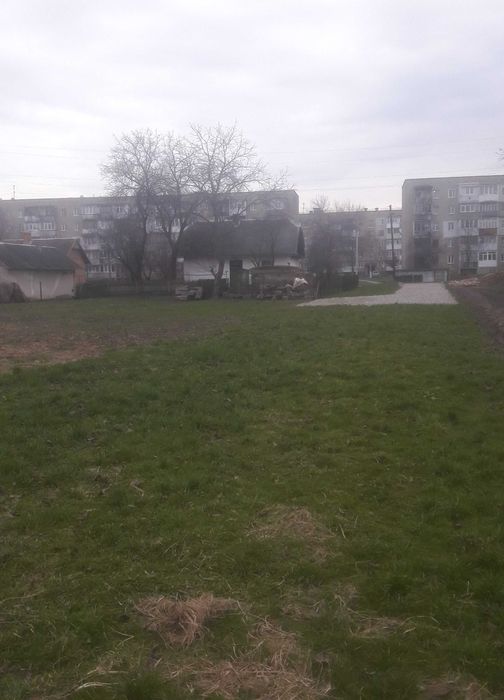 Земельна ділянка в м.Калуш під комерцію