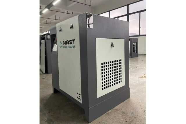 Гвинтовий компресор Mast SH-8 Inverter (двигун на постійних магнітах)