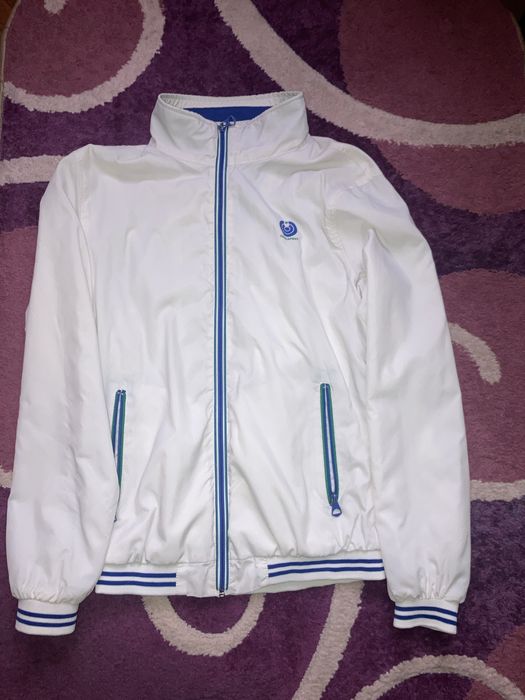 Олімпійка Bershka