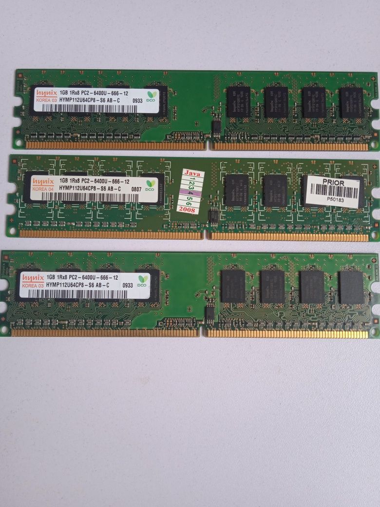 Пам'ять DDR2 , 1 gb, 512 mb.