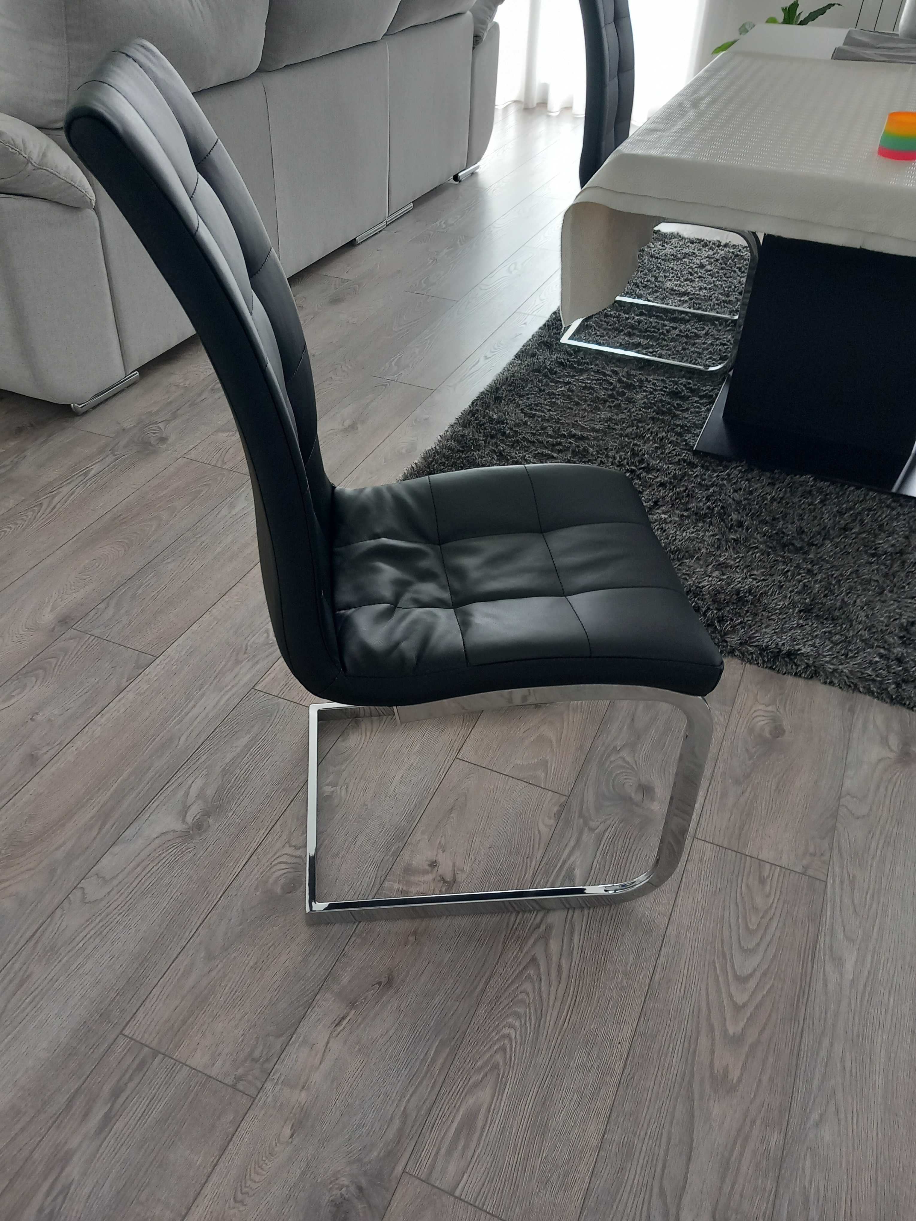 4 cadeiras sala jantar com pés inox 148€