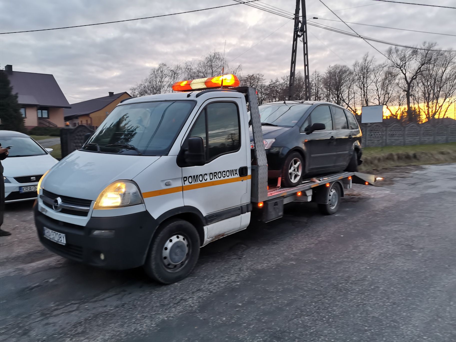 Pomoc Drogowa Laweta Transport Bus 24/7 Książ Wielki S7 Miechów S7 Żar
