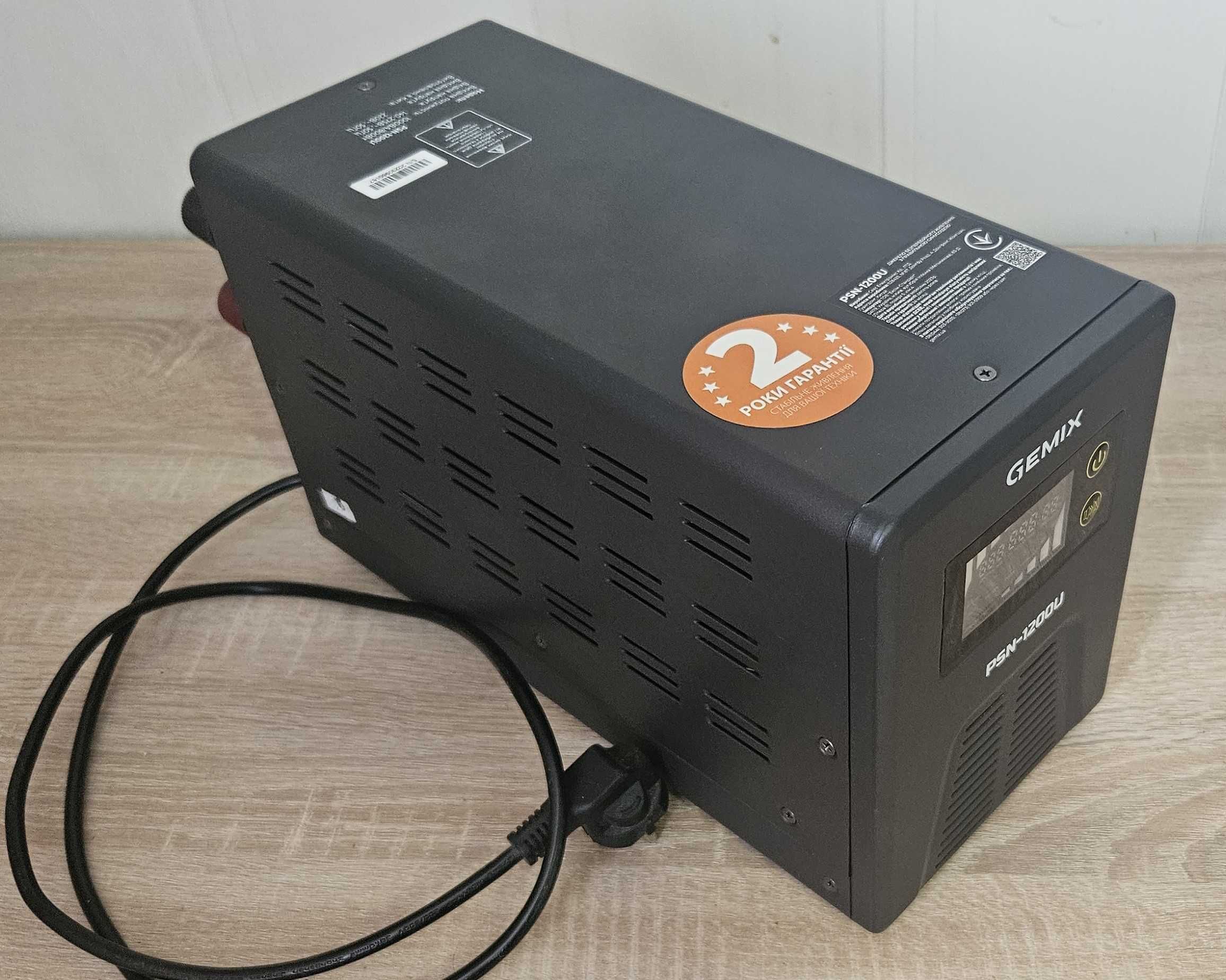 Джерело безперебійного живлення Gemix PSN-1200U LCD 1200ВА/800Вт