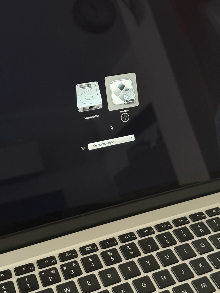 Macbook Pro 16Gb Ram Intel Core i7 - bateria com apenas 49 ciclos
