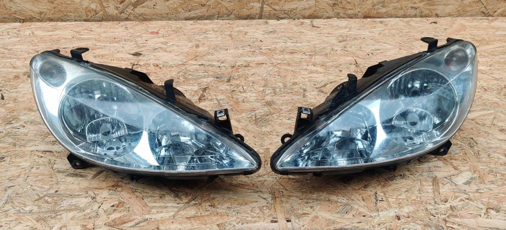 Peugeot 307 Lampa przednia LEWA PRAWA REFLEKTOR LEWY PRAWY KOMPLET