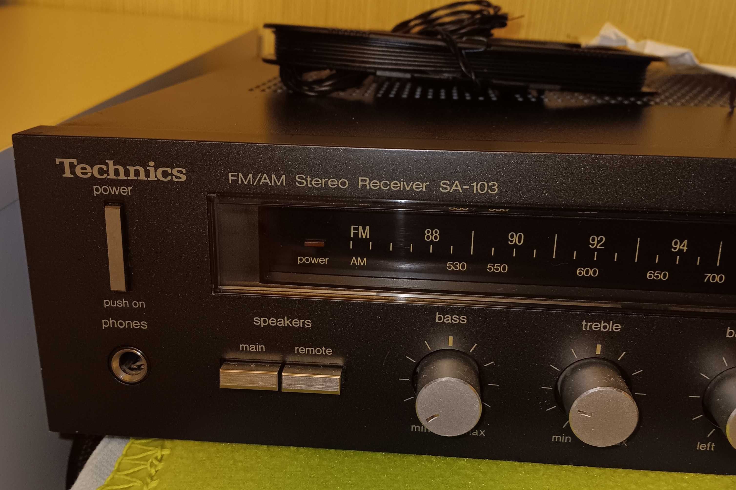 amplituner Technics