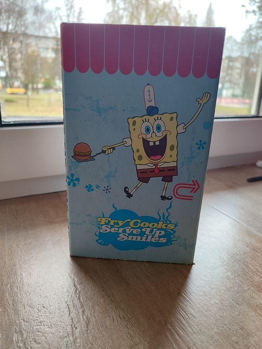 Шафа.для аксесуарів..Губка Боб