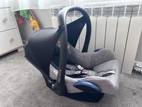 Fotelik nosidełko Maxi Cosi Cabriofix