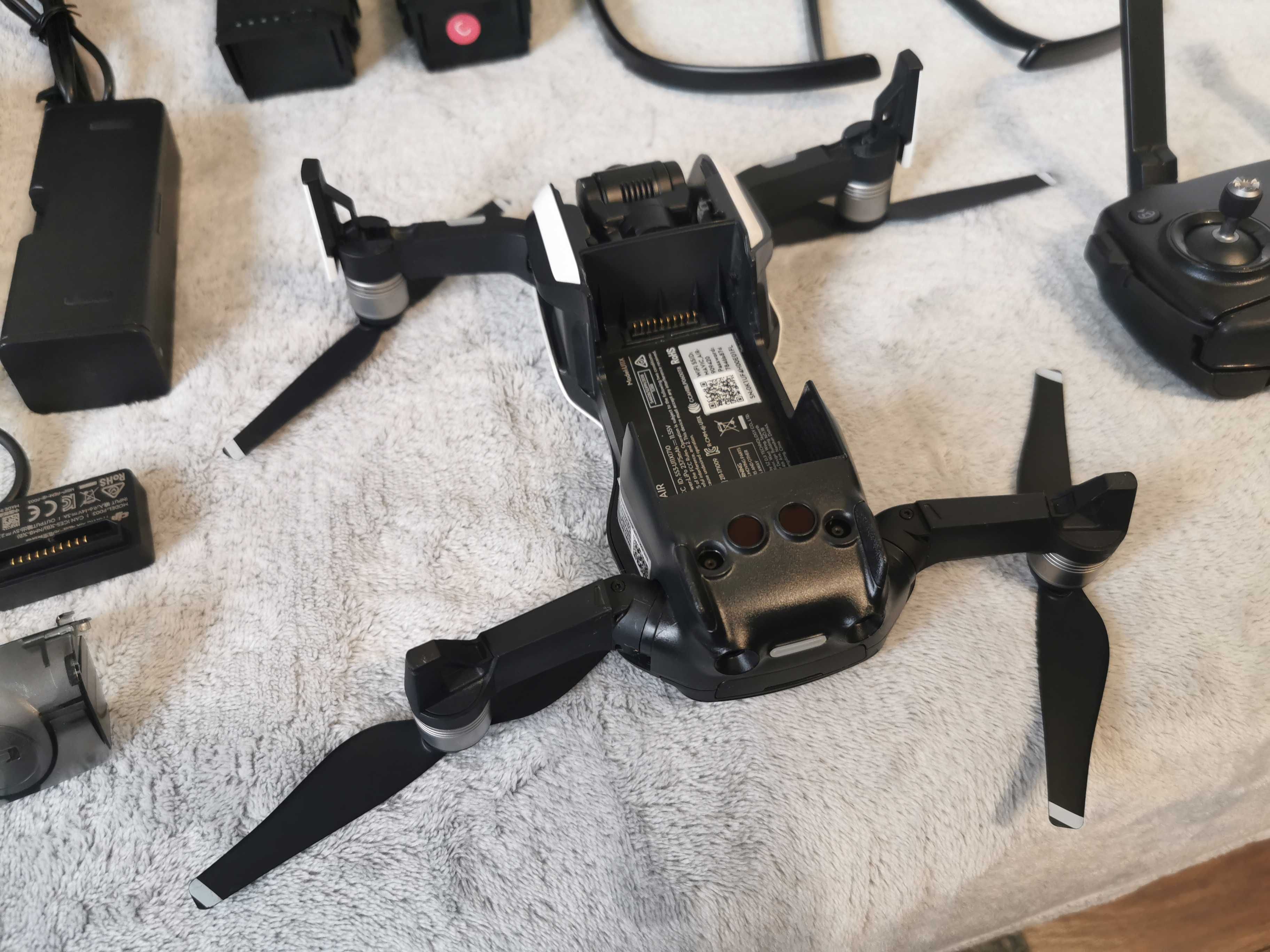 DJI Mavic Air fly more combo
