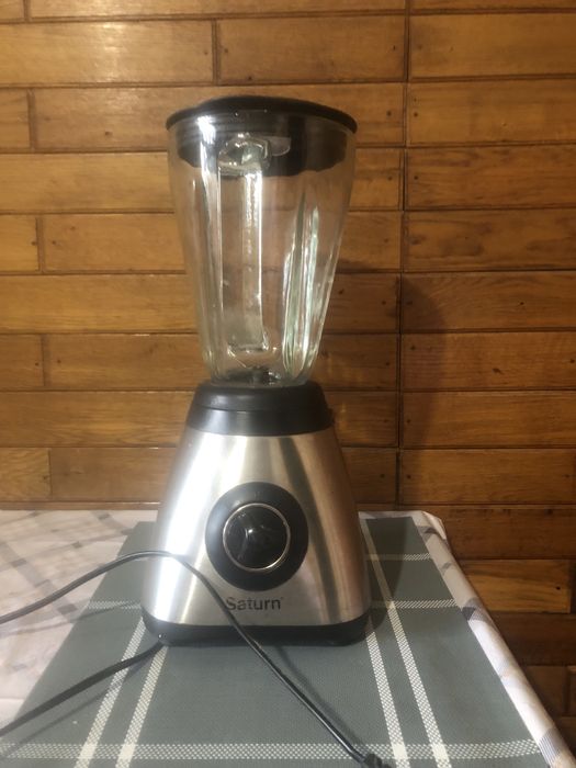 Блендер Saturn в гарному стані