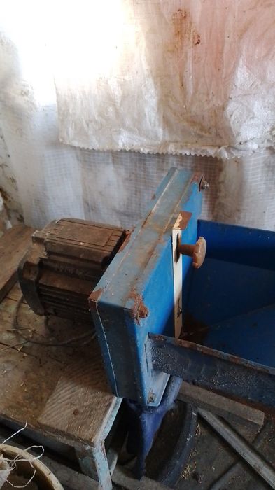 Крупорушка для зерна