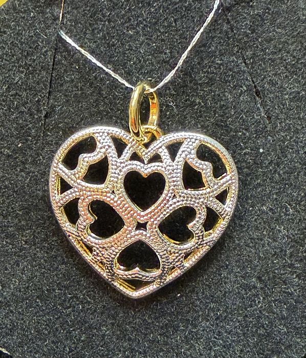 Zawieszka azurowe serduszko Tous