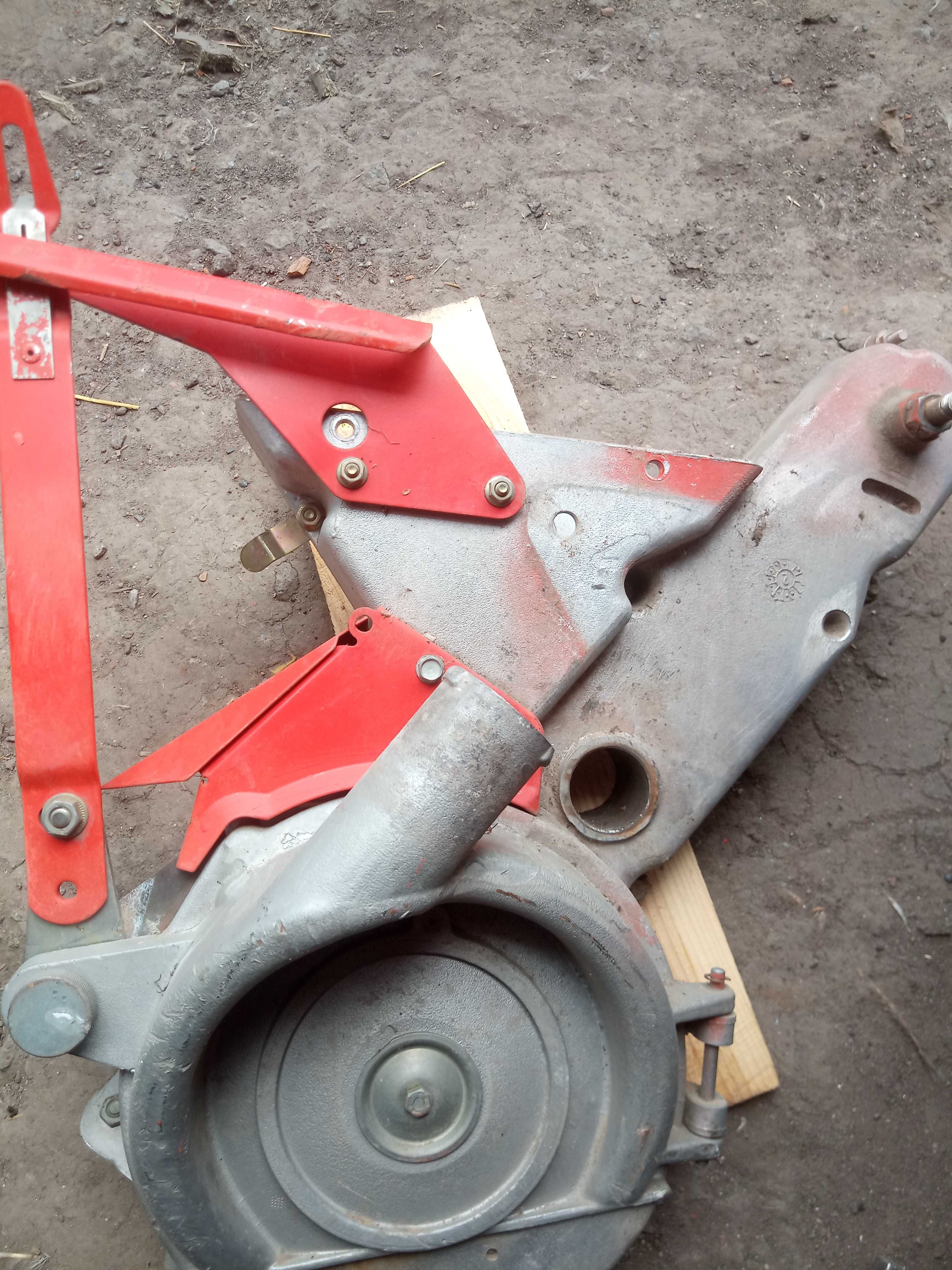 Запчастини сівалки KUHN Planter 2