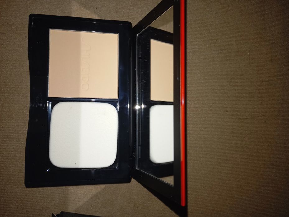 Nowy podkład Shiseido Synchro Skin Self-Refreshing Cushion  za 1/3ceny