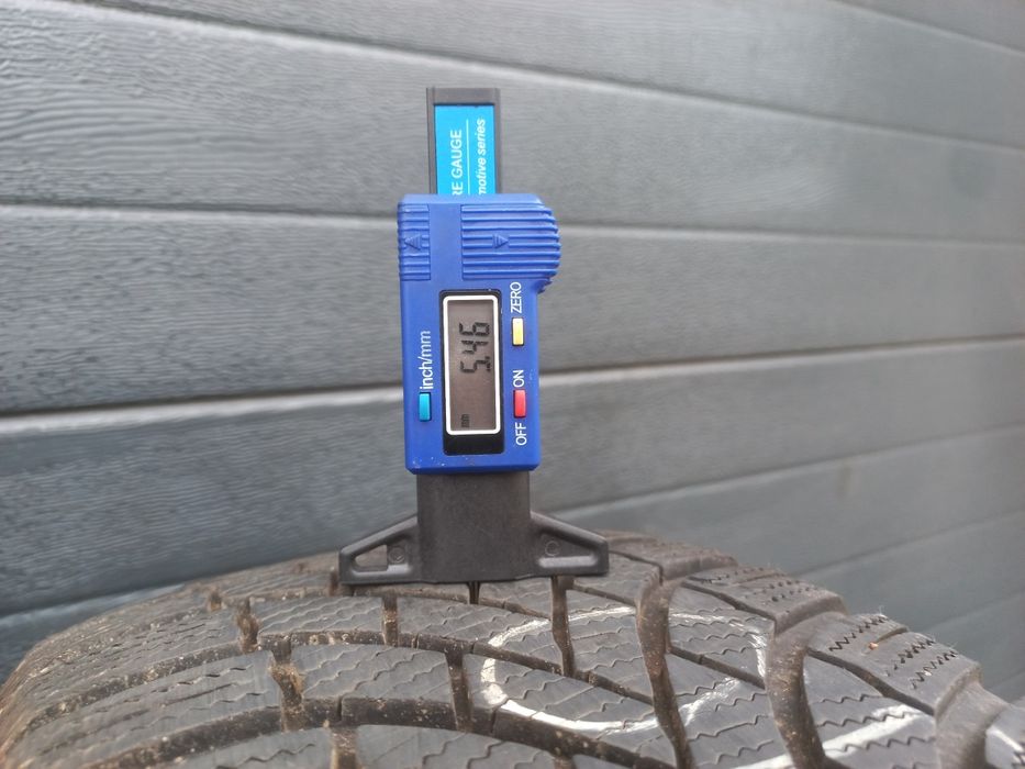 Opony zimowe Bridgestone 205/55/16 91H