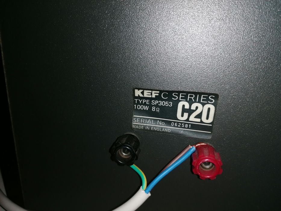 Colunas KEF C SÉRIES C 20