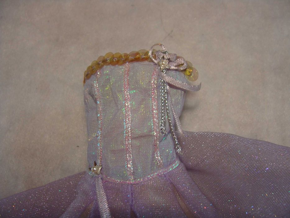 Vestido Barbie as the Magic of Pegasus (Ref. G8399) de 2005 - Annika