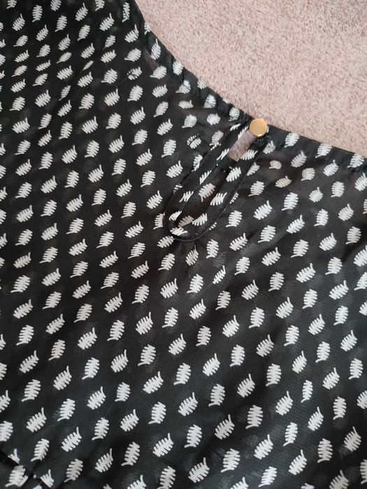 Czarna elegancka bluzka, rozmiar S