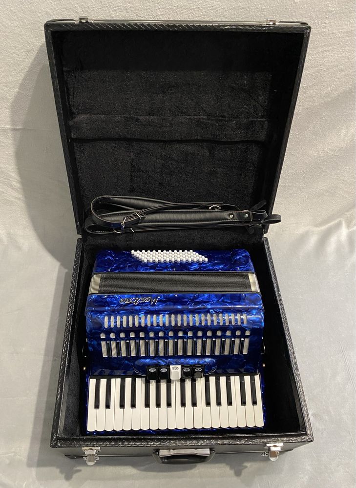 Акордеон Maxtone TA7234 гармошка