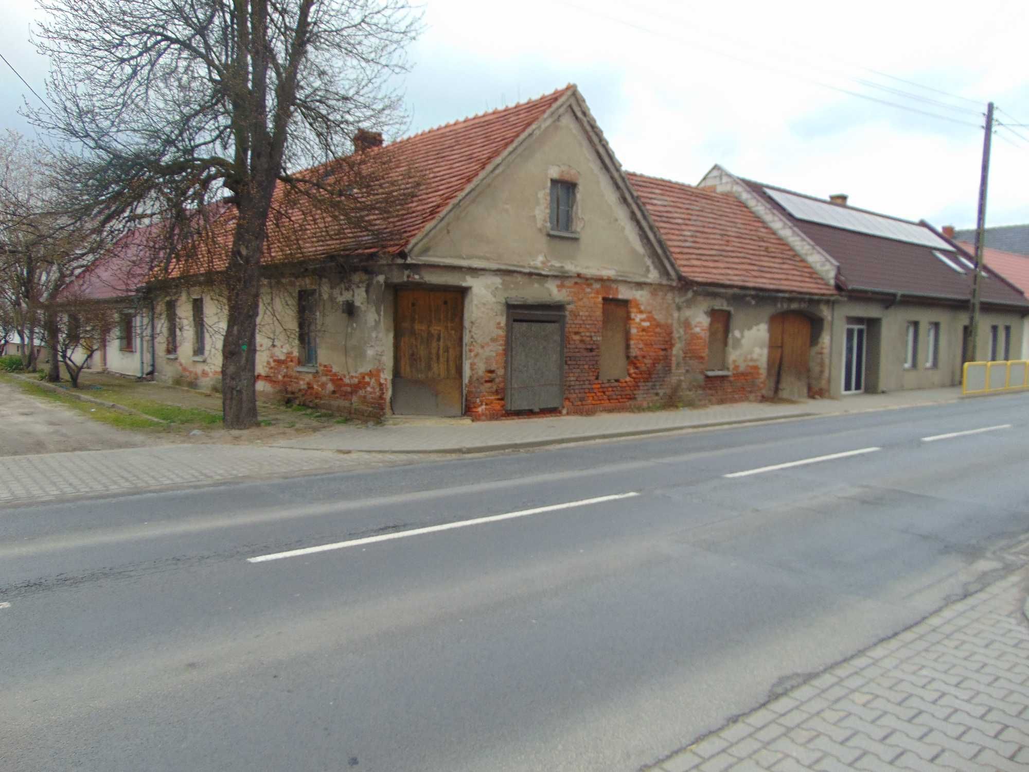 Atrakcyjnie zlokalizowana w centrum nieruchomość zabudowana