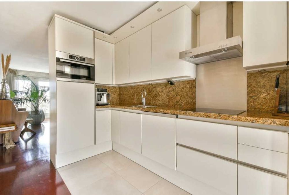 BLACK WEEKEND Kuchnia  Meble kuchenne Biały mat. AGD Bosch Siemens