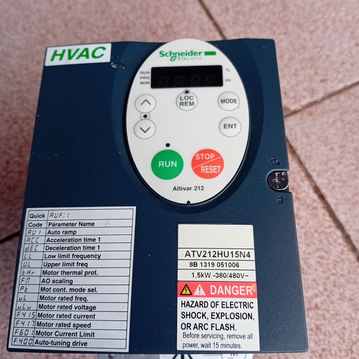 VARIADOR DE VELOCIDADE PARA HVAC ( Aquecimento,ventilhação e ar condic