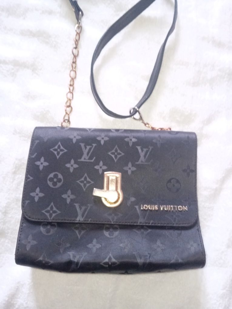 Torebka na ramie Louis Vuitton