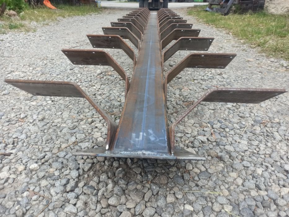 Schody konstrukcja pod deski. Rama nośna