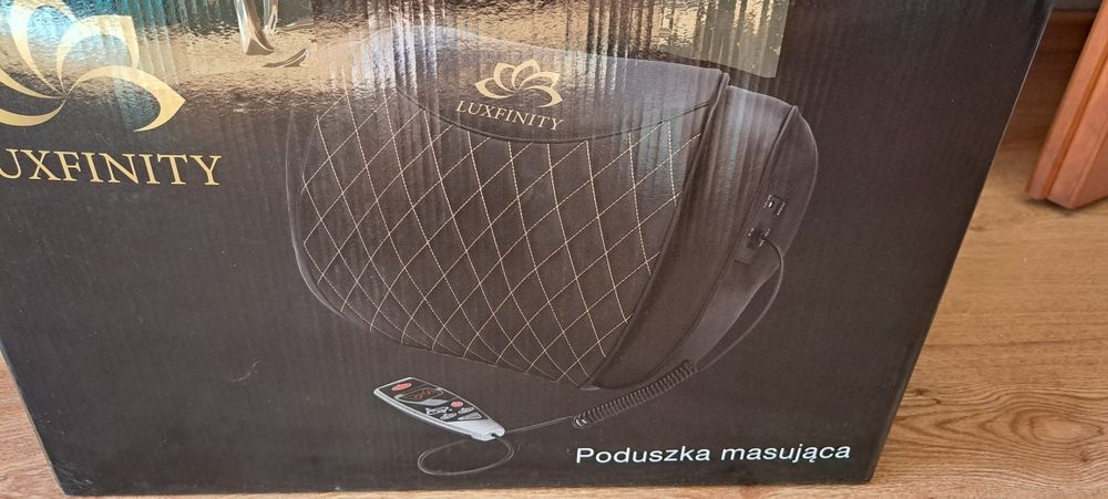 Poduszka masująca Luxfinity