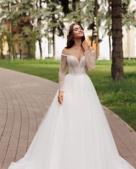 Весільні сукні. Нова колекція